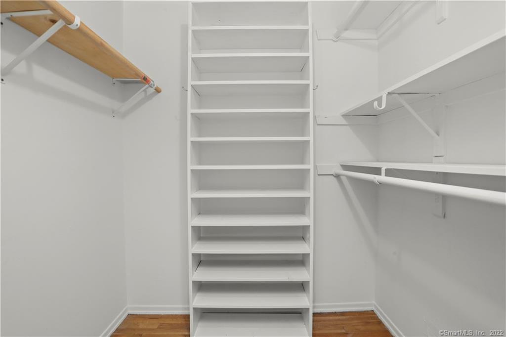 245 Unquowa Road, Unit 129 Fairfield, CT 06824 - Photo 18 of 38