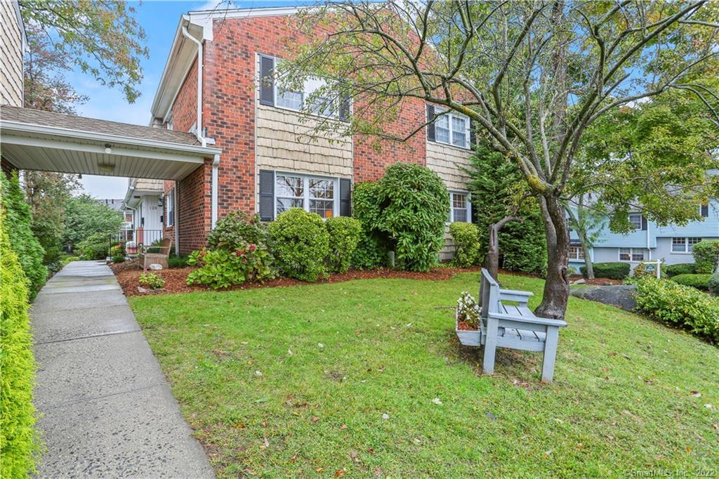 245 Unquowa Road, Unit 129 Fairfield, CT 06824 - Photo 25 of 38