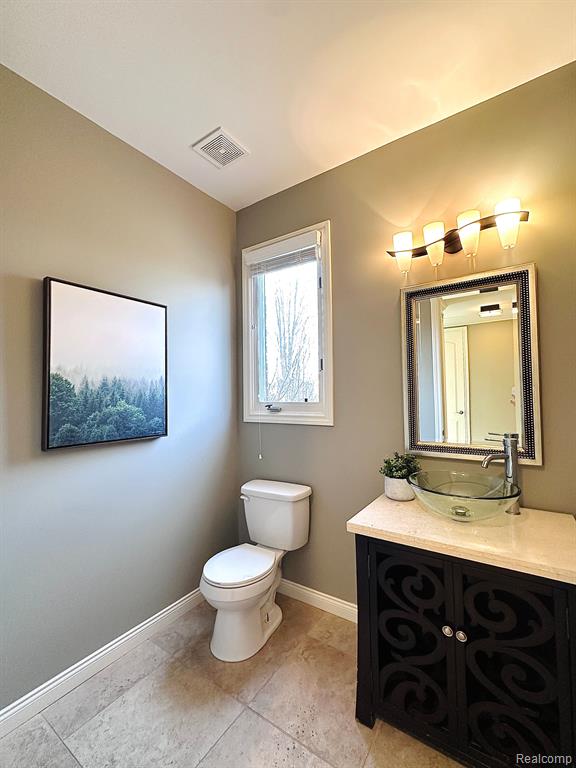 1444 Traceky Rochester Hills, MI 48306 - Photo 25 of 65