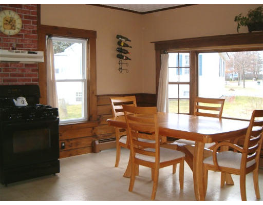 76 Fowler Road Lowell, MA 01854 - Photo 3 of 12