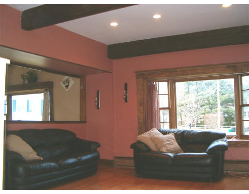 76 Fowler Road Lowell, MA 01854 - Photo 4 of 12