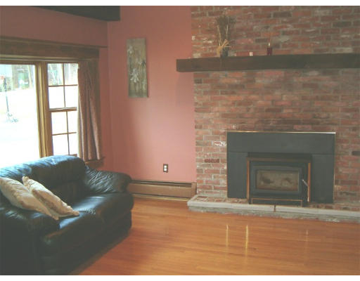 76 Fowler Road Lowell, MA 01854 - Photo 7 of 12