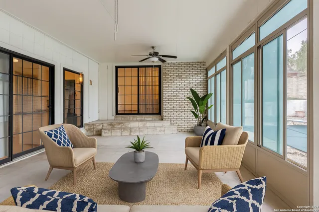 $450,000 | 5922 Winterhaven Drive, Windcrest, TX 78239