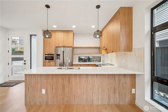 $4,500 | 2037 Northwest 61st Street, Unit A, Seattle, WA 98107