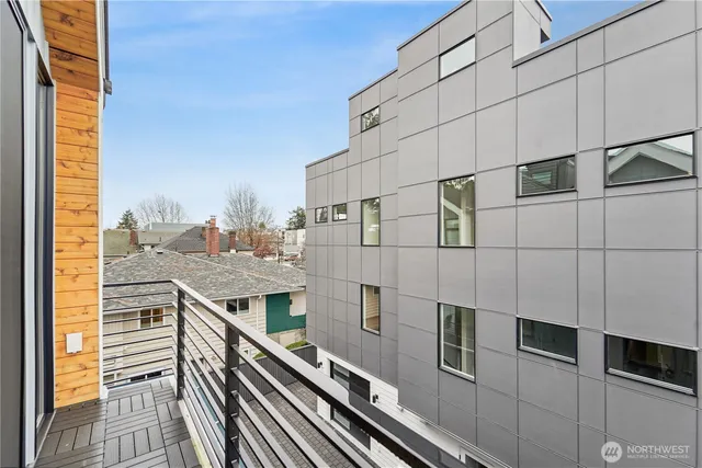 $4,500 | 2037 Northwest 61st Street, Unit A, Seattle, WA 98107