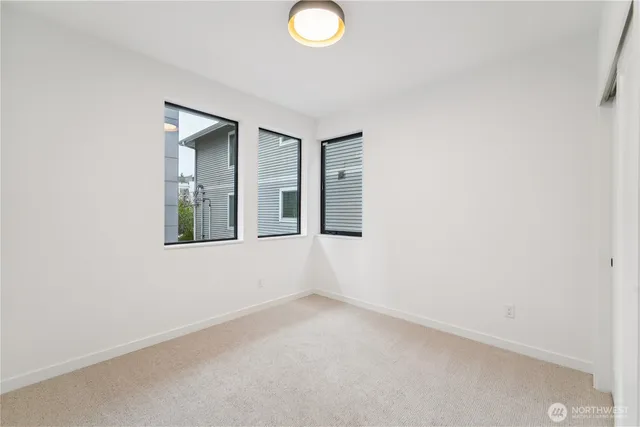 $4,500 | 2037 Northwest 61st Street, Unit A, Seattle, WA 98107