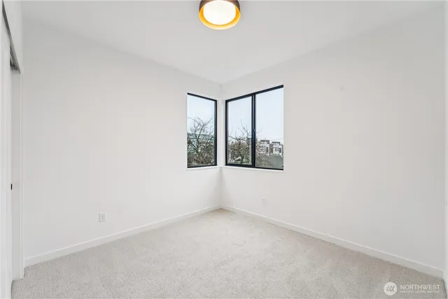 $4,500 | 2037 Northwest 61st Street, Unit A, Seattle, WA 98107