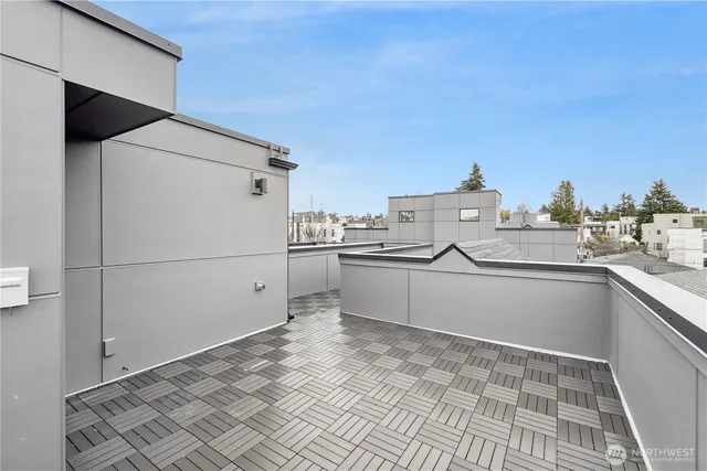 $4,500 | 2037 Northwest 61st Street, Unit A, Seattle, WA 98107