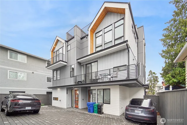 $4,500 | 2037 Northwest 61st Street, Unit A, Seattle, WA 98107