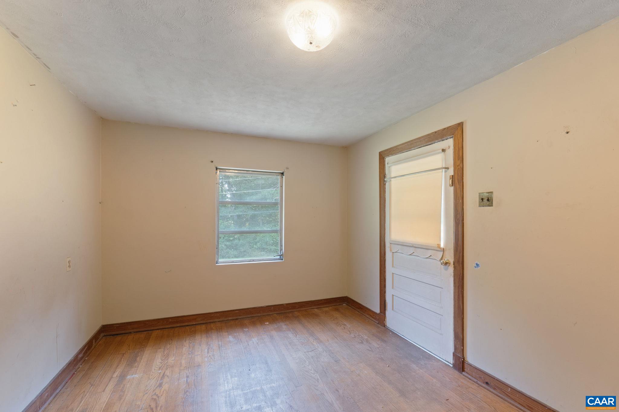 435 Jones Town Road New Canton, VA 23123 - Photo 15 of 27 Gallery Image 15
