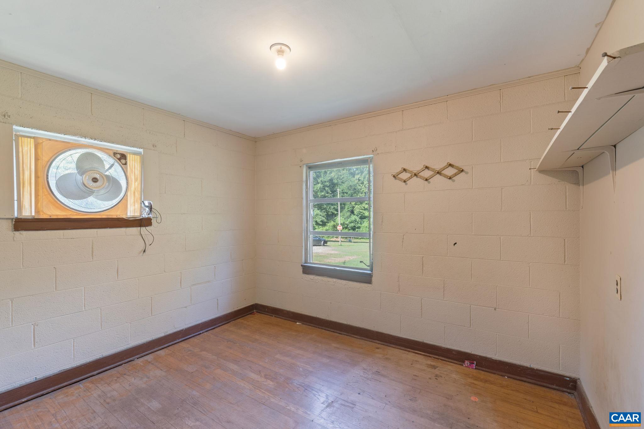 435 Jones Town Road New Canton, VA 23123 - Photo 19 of 27 Gallery Image 19
