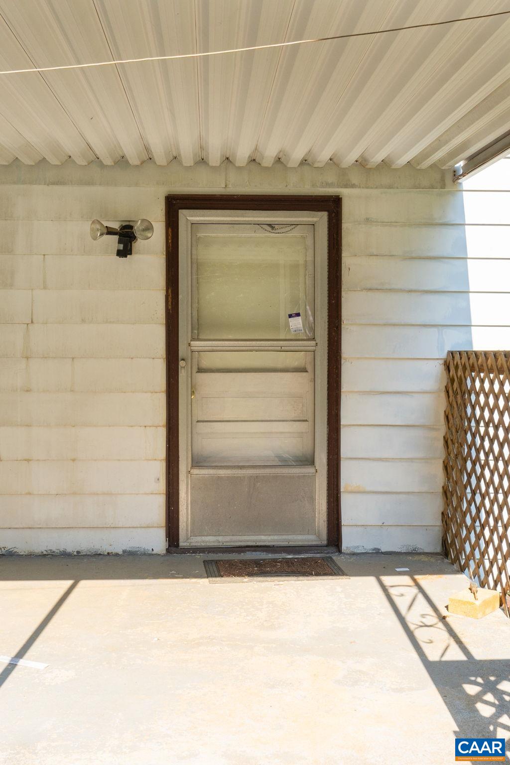 435 Jones Town Road New Canton, VA 23123 - Photo 8 of 27 Gallery Image 8