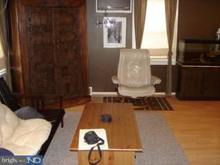 1203 Larchwood Road Flourtown, PA 19031 - Photo 3 of 6 Gallery Image 3