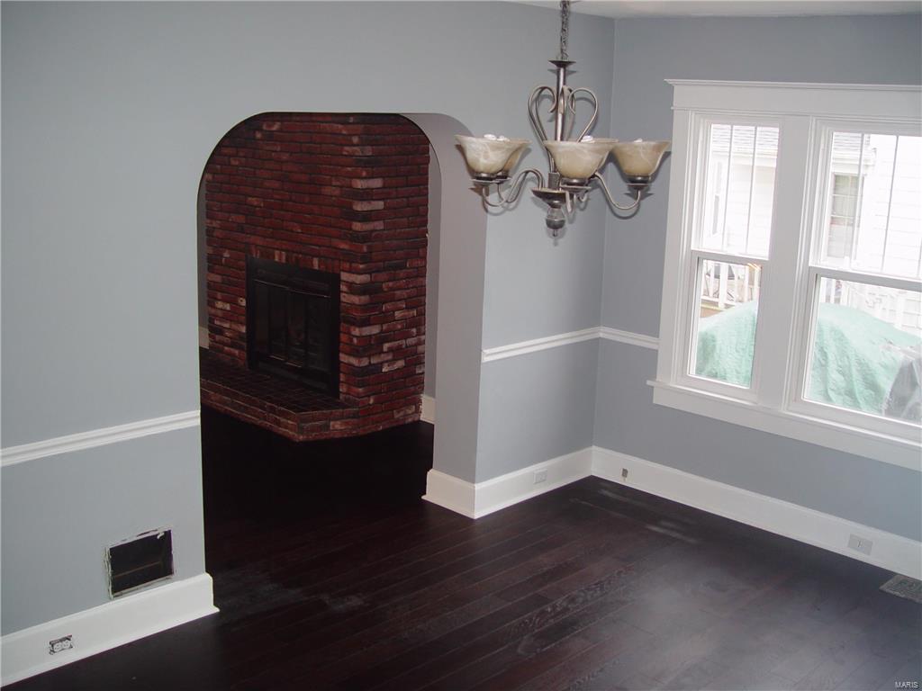 826 Logan Street Alton, IL 62002 - Photo 6 of 24 Gallery Image 6