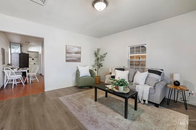 $245,000 | 230 2nd Street, Hazelton, ID 83335