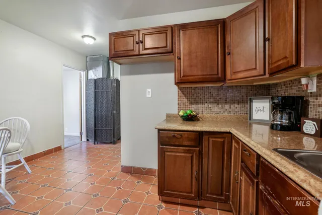 $245,000 | 230 2nd Street, Hazelton, ID 83335