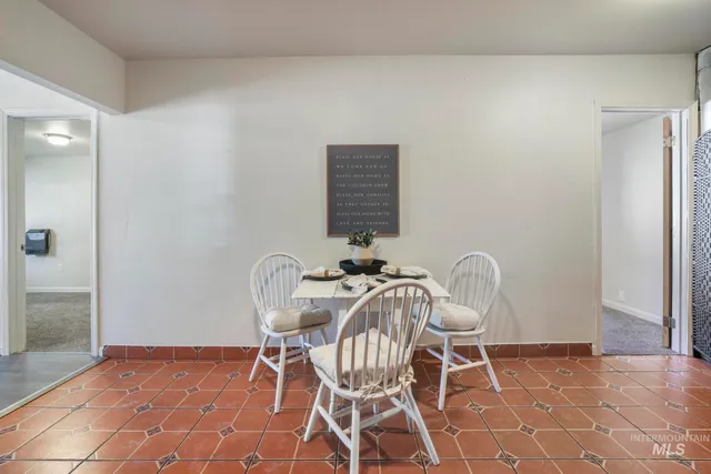 $245,000 | 230 2nd Street, Hazelton, ID 83335