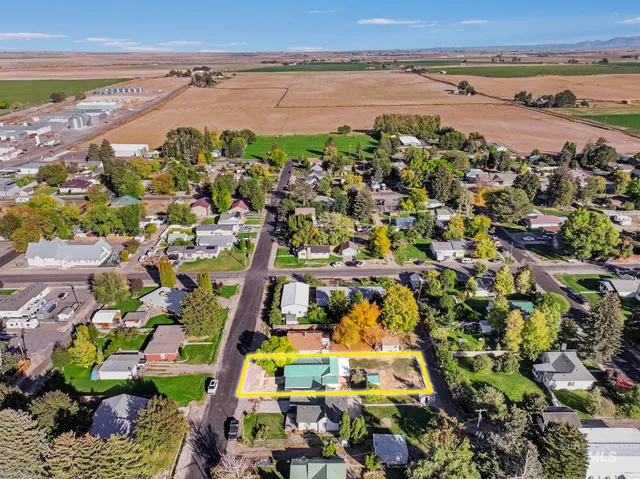 $245,000 | 230 2nd Street, Hazelton, ID 83335