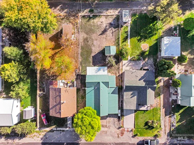 $245,000 | 230 2nd Street, Hazelton, ID 83335