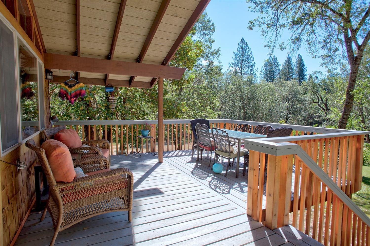 4875 Pleasant Creek Road Rogue River, OR 97537 - Photo 2 of 35 Additional Photo