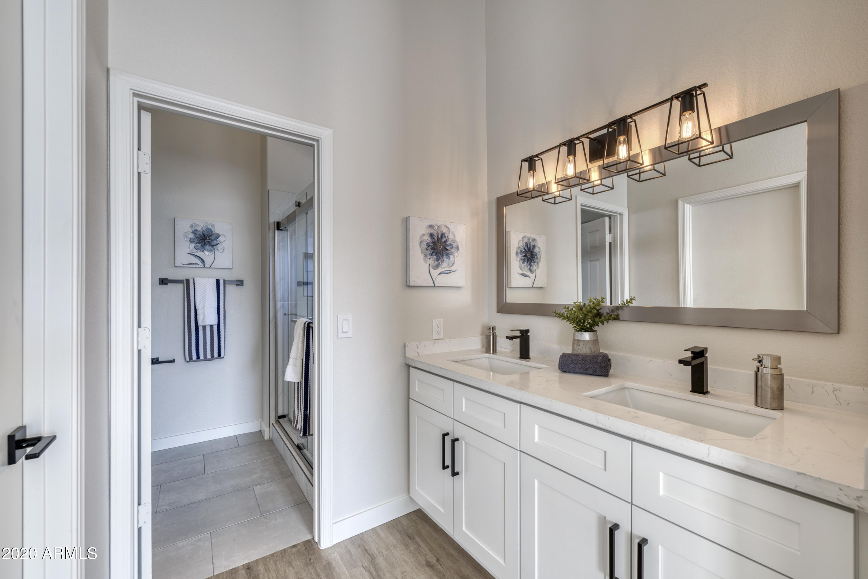 4361 East St John Road Phoenix, AZ 85032 - Photo 21 of 29 Master Bathroom
