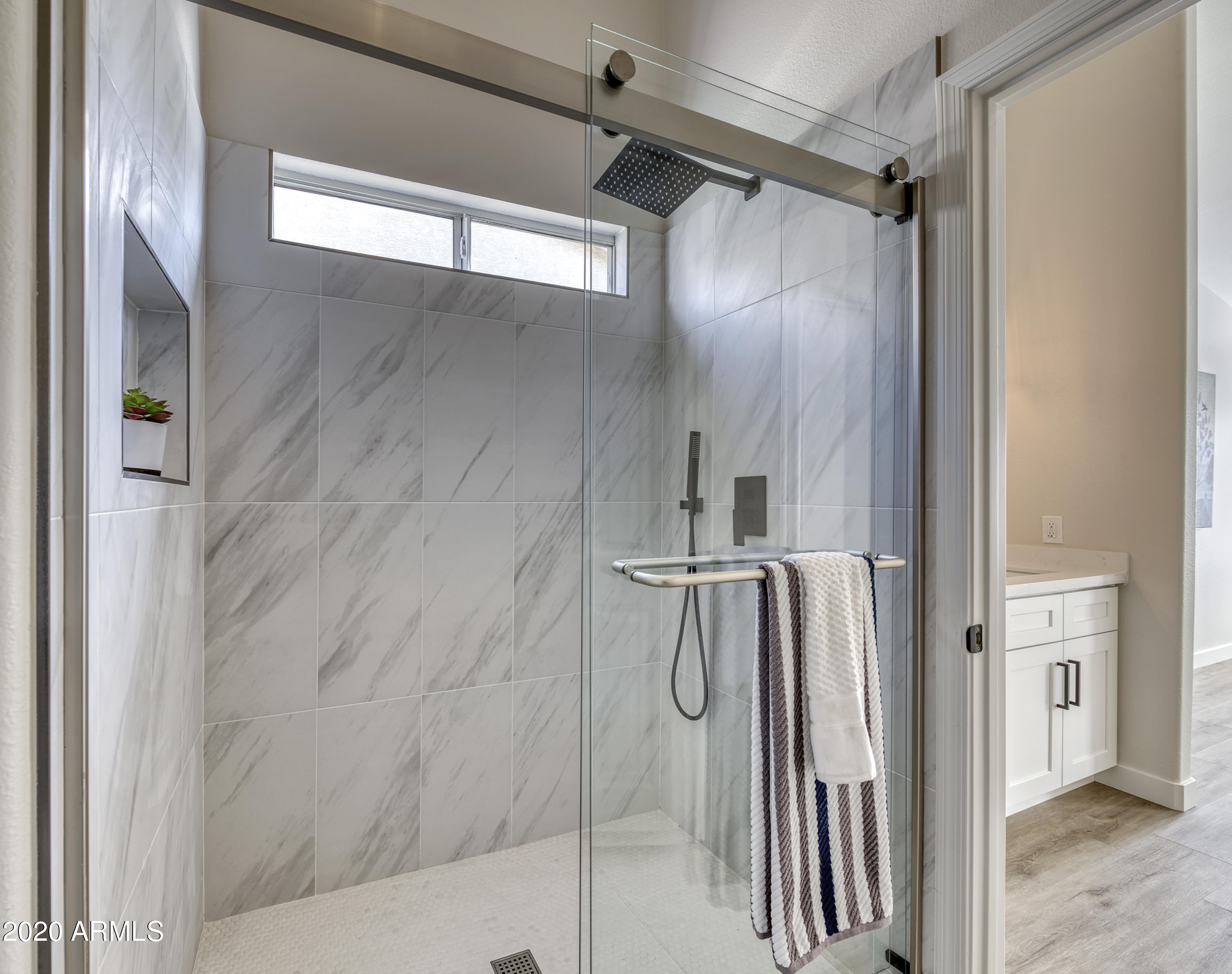4361 East St John Road Phoenix, AZ 85032 - Photo 22 of 29 Master Shower