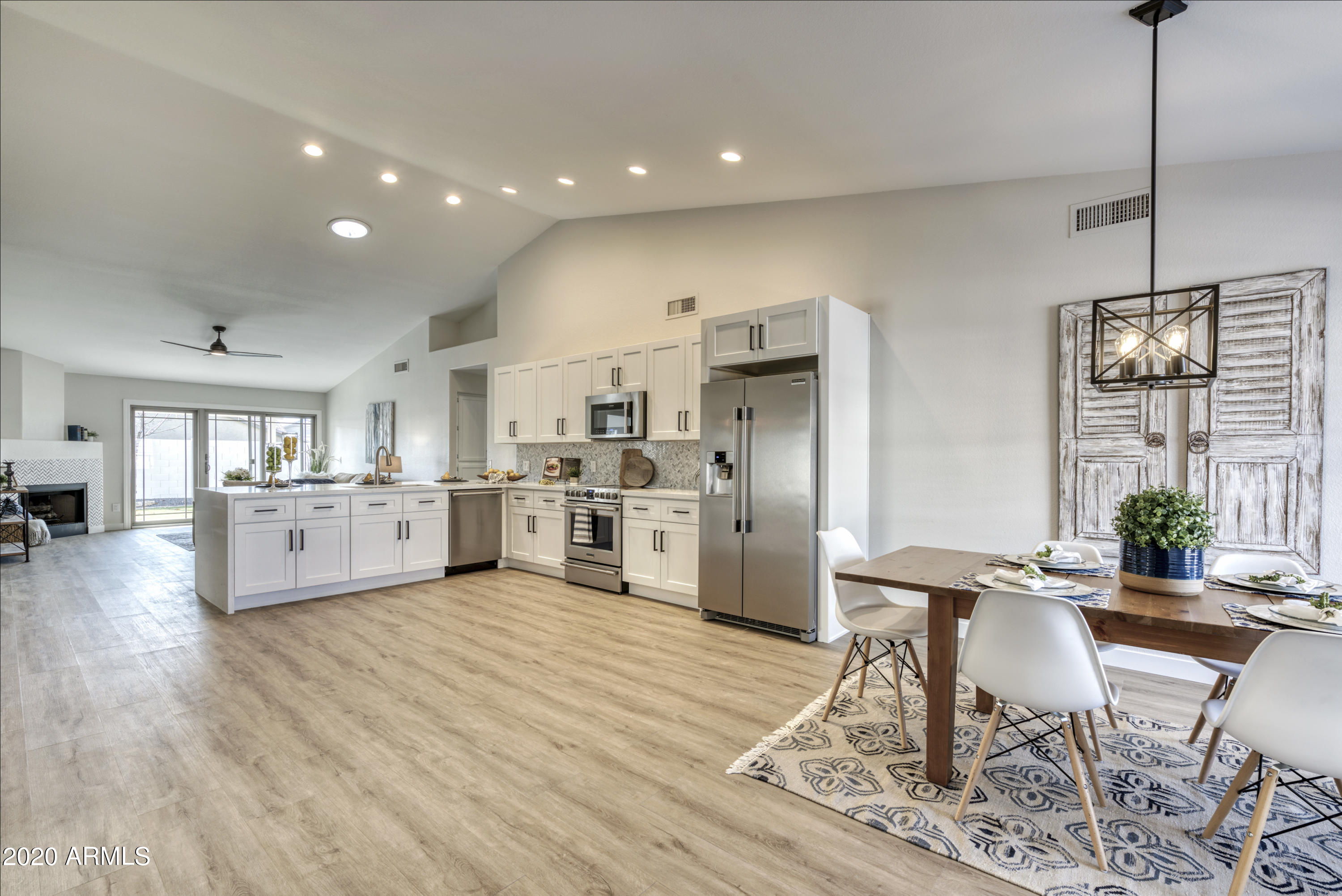 4361 East St John Road Phoenix, AZ 85032 - Photo 5 of 29 Dining ~ Kitchen