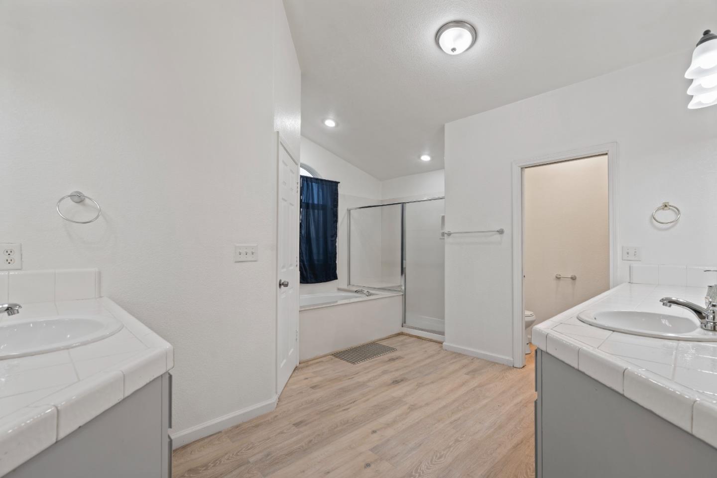 1697 Via Milano Gustine, CA 95322 - Photo 35 of 43