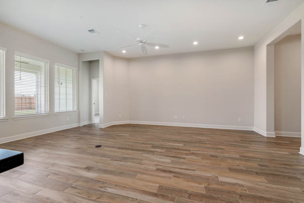 4103 Pennie Way Bryan, TX 77802 - Photo 7 of 25 Photos depict photos of a previously done Maria home. Please be aware that features, selections, and options may vary. For the most current information, contact the RNL Sales Team to obtain the latest selections book and floorplan