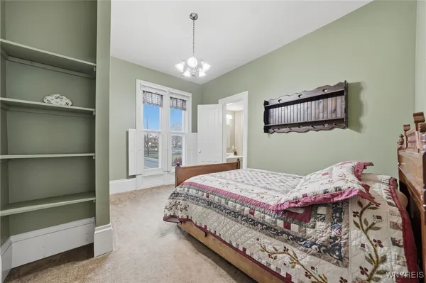 $459,000 | 37 State Street, Royalton, NY 14105
