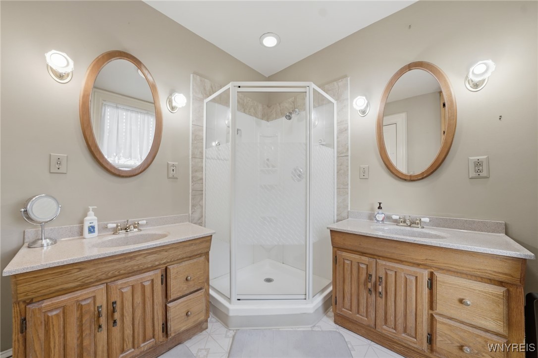 37 State Street Royalton, NY 14105 - Photo 28 of 50 2nd floor primary bedroom bathroom