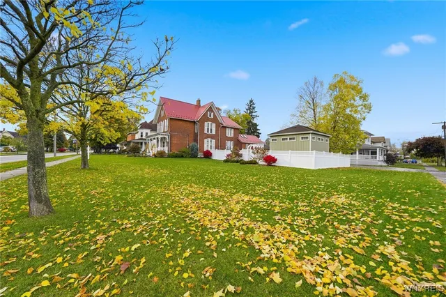 $459,000 | 37 State Street, Royalton, NY 14105