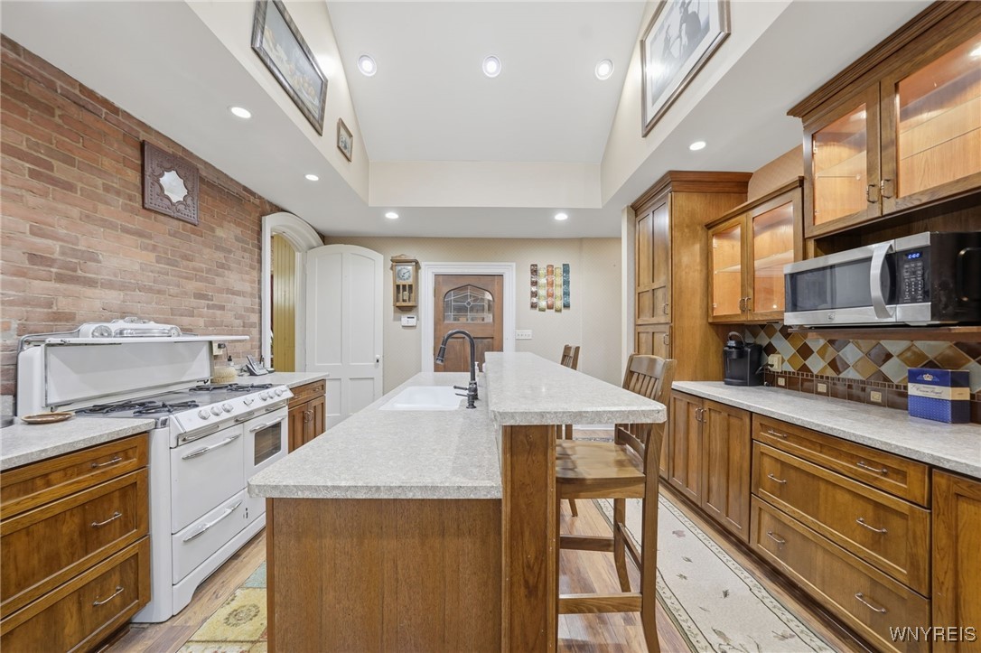 37 State Street Royalton, NY 14105 - Photo 5 of 50