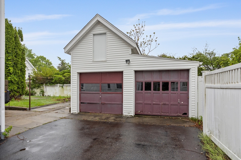 60 Harvard Street Winchester, MA 01890 - Photo 8 of 16