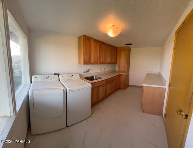 1662 South Euclid Road Grandview, WA 98930 - Photo 13 of 15 a utility room with dryer and washer