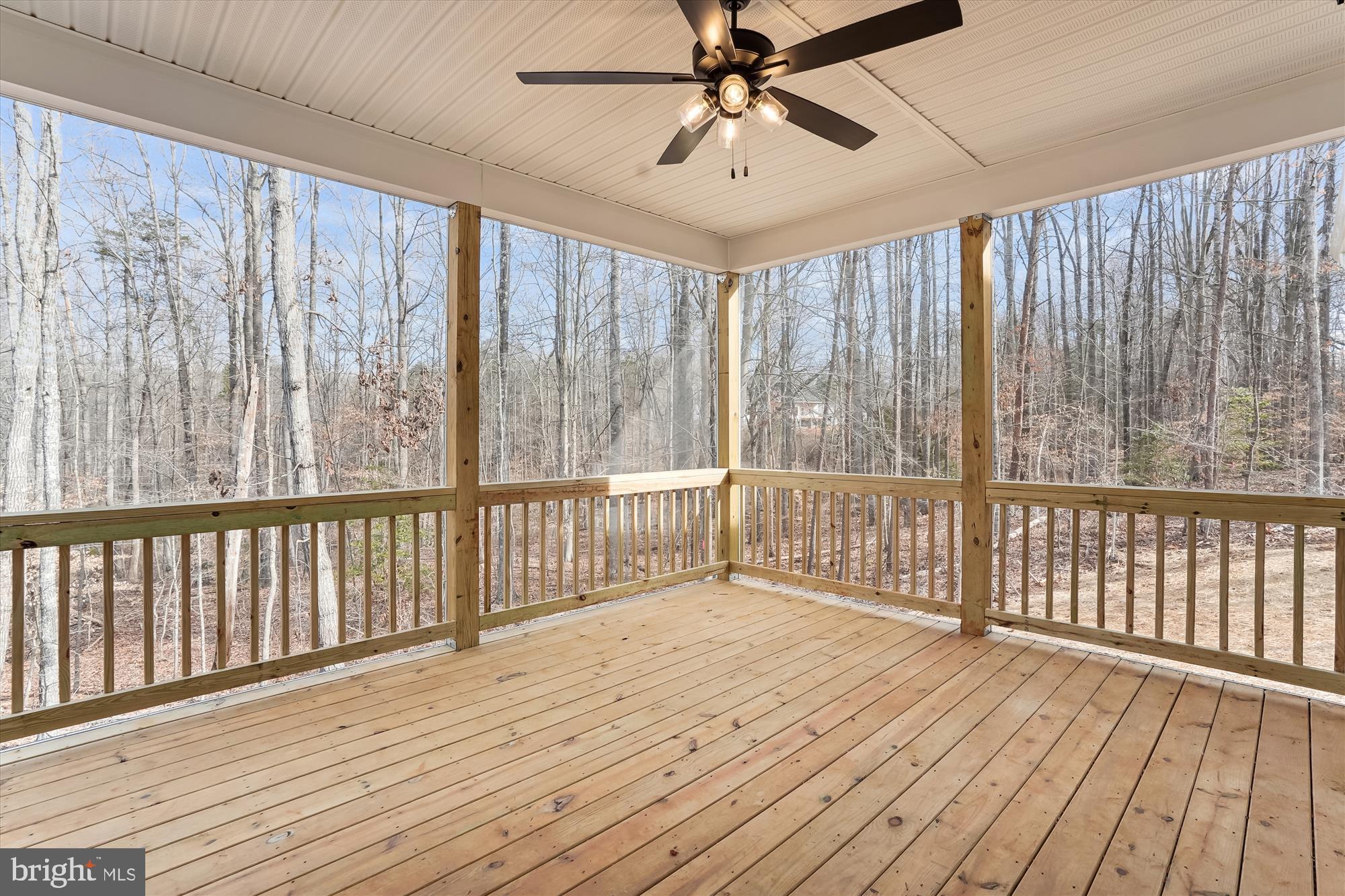 4163 Holly Springs Road Amissville, VA 20106 - Photo 21 of 40 Screened Deck