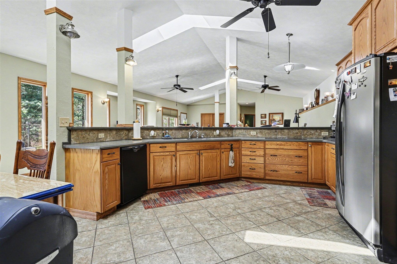 8362 East River Road Battle Creek, MI 49014 - Photo 14 of 28