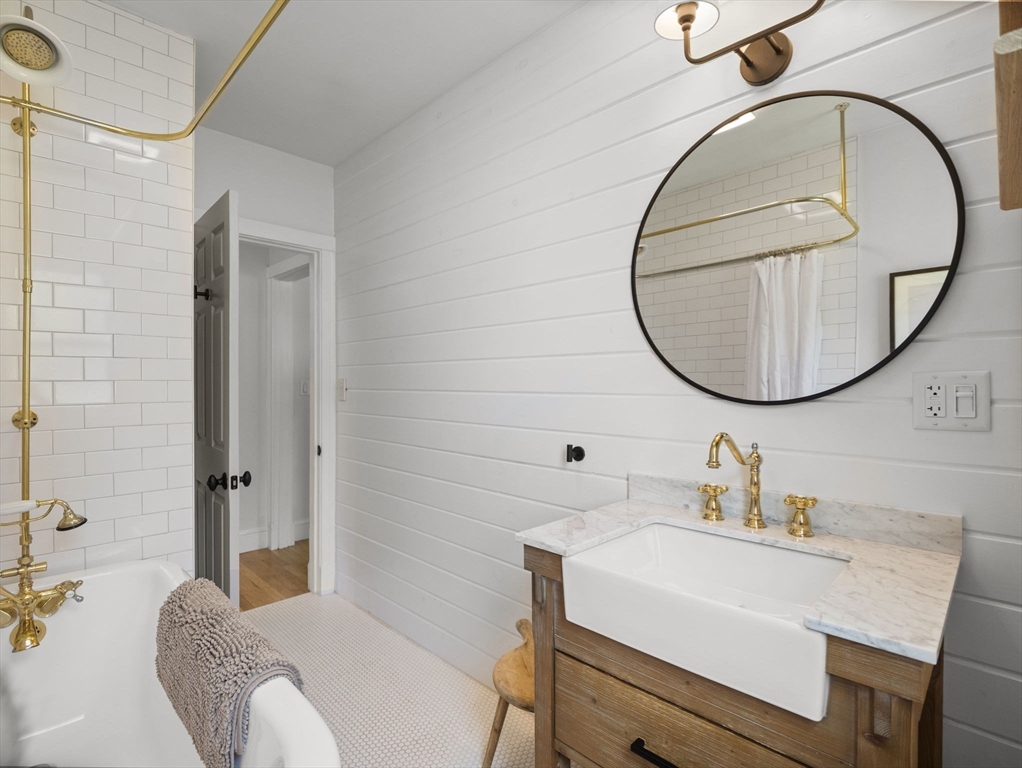 540 Great Road Littleton, MA 01460 - Photo 14 of 42 Gallery Image 14