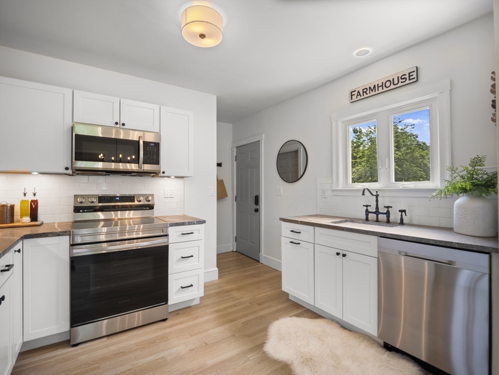 540 Great Road Littleton, MA 01460 - Photo 2 of 42 Gallery Image 2