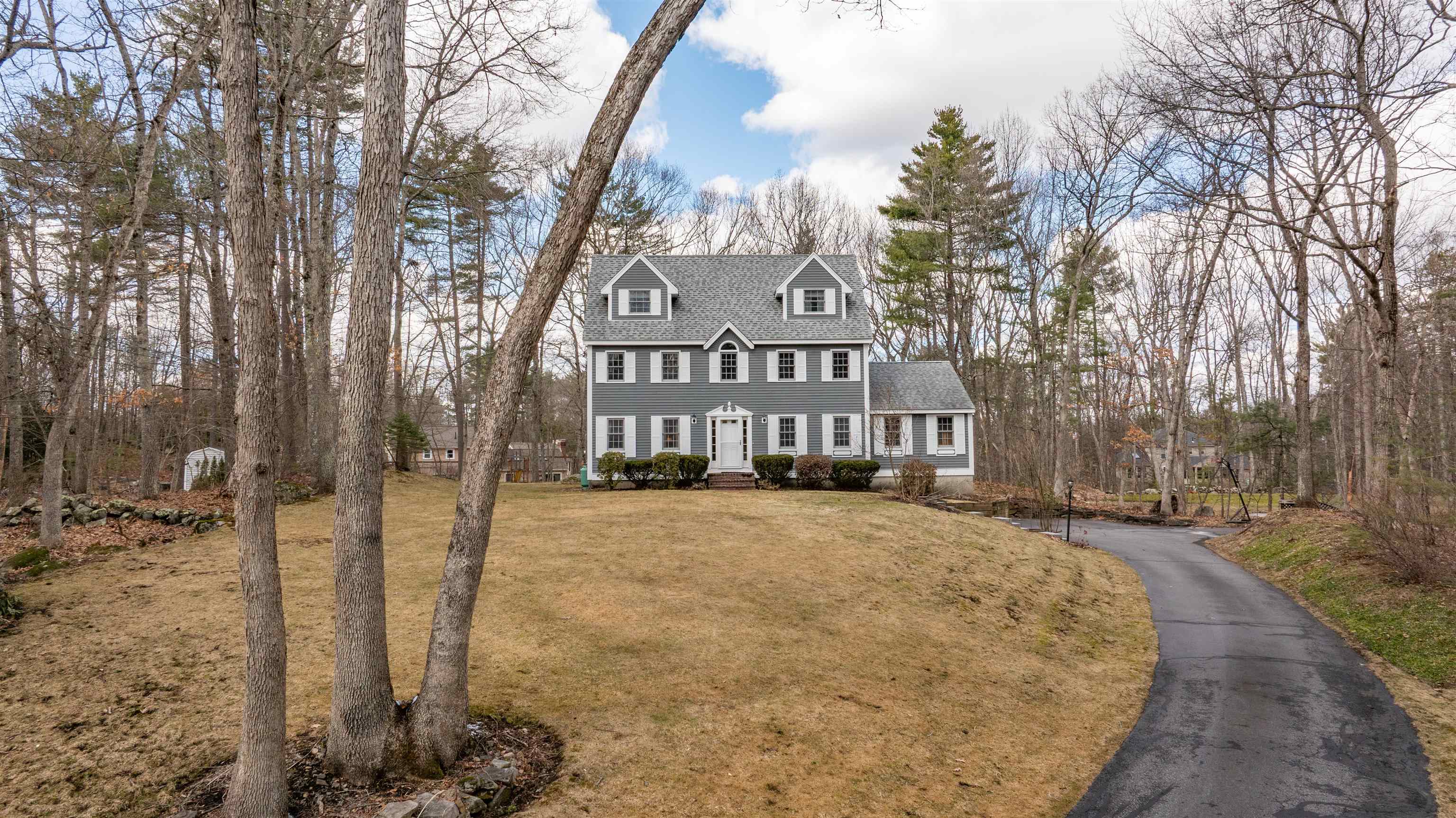 28 Peaslee Court Hampstead, NH 03841 - Photo 1 of 59