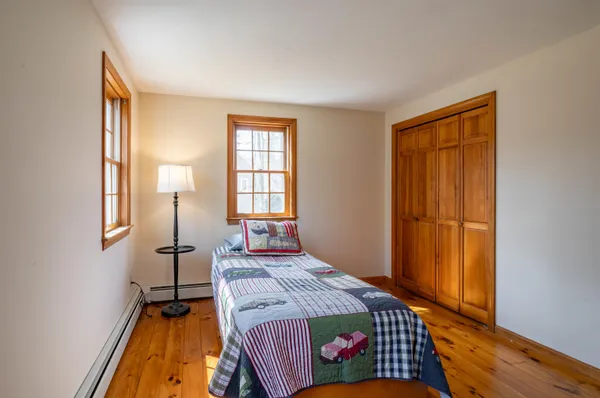 $765,000 | 28 Peaslee Court, Hampstead, NH 03841