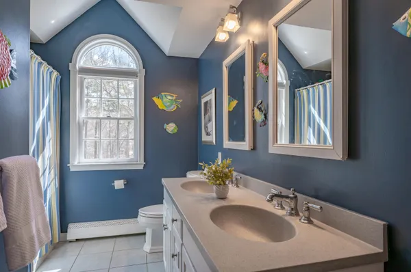 $765,000 | 28 Peaslee Court, Hampstead, NH 03841