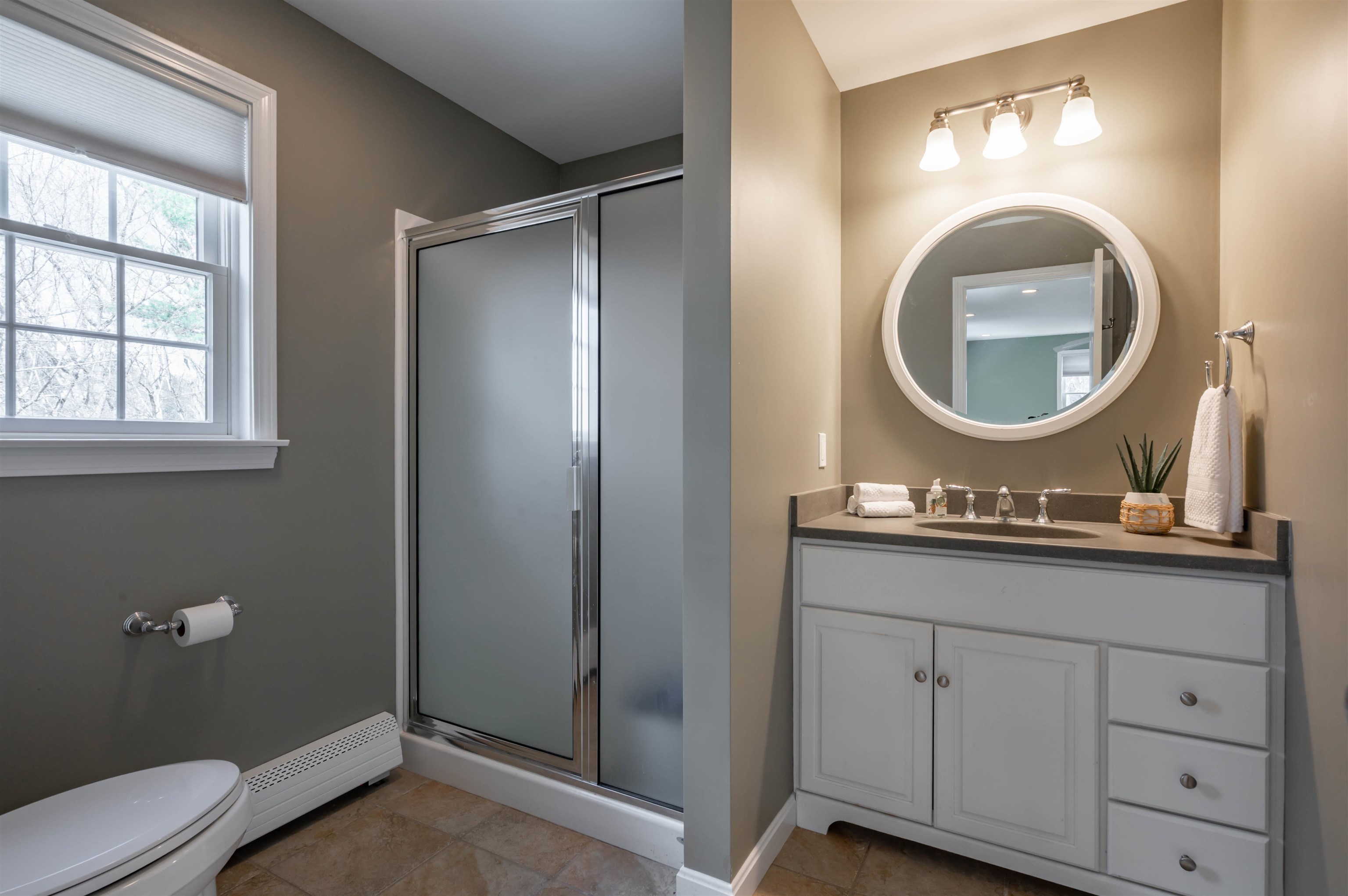 28 Peaslee Court Hampstead, NH 03841 - Photo 42 of 59