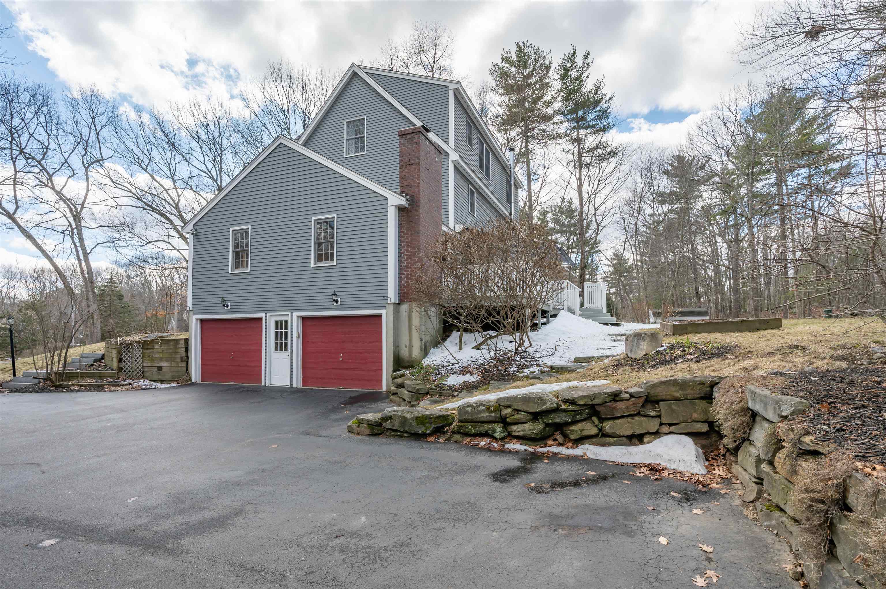 28 Peaslee Court Hampstead, NH 03841 - Photo 10 of 59