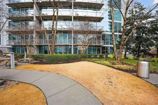 $2,840 | 950 West Peachtree Street Northwest, Unit 612, Atlanta, GA 30309