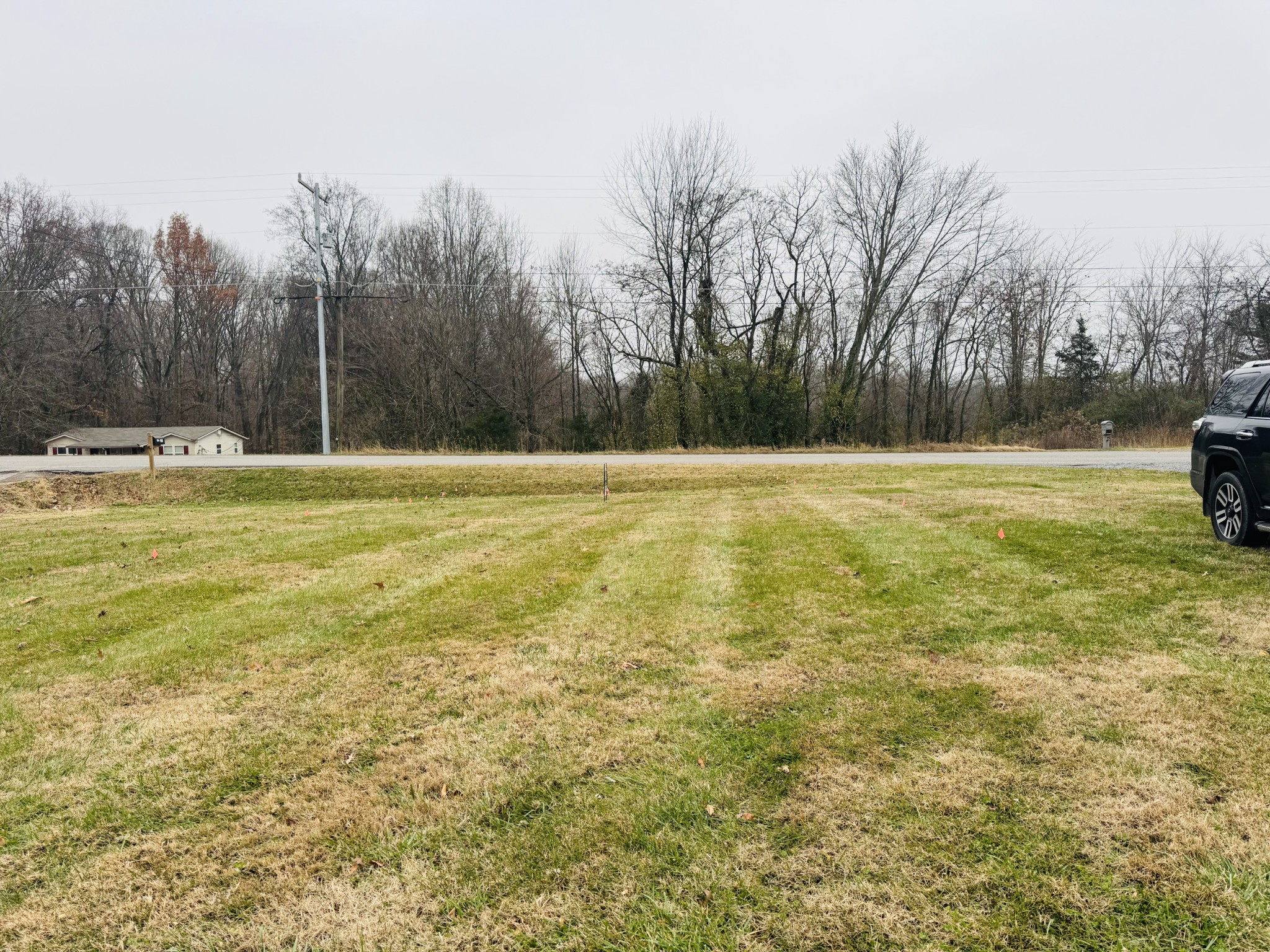 2579 New Hall Road Greenbrier, TN 37073 - Photo 13 of 13 a view of a swimming pool with an outdoor seating and a yard