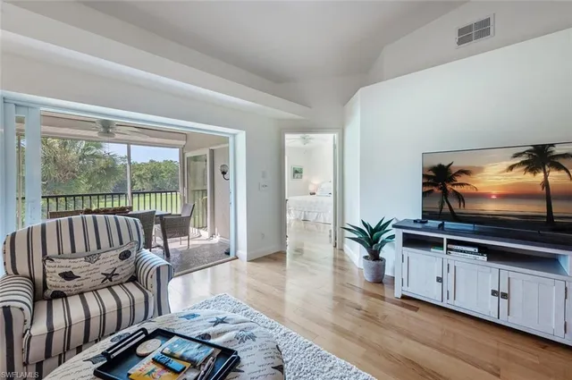 $525,000 | 8600 Naples Heritage Drive, Unit 526, Naples, FL 34112