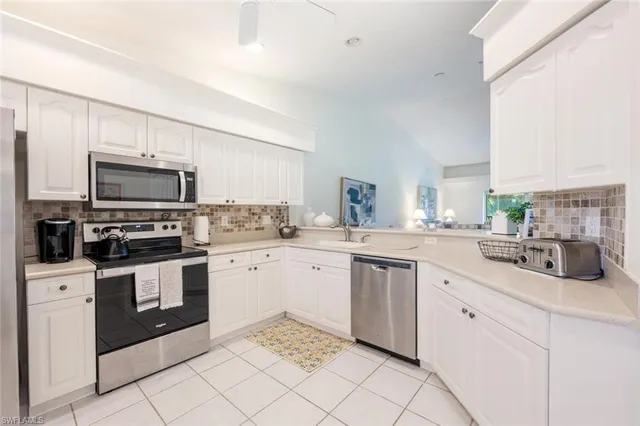 $525,000 | 8600 Naples Heritage Drive, Unit 526, Naples, FL 34112