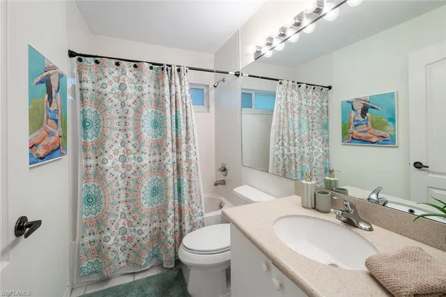 $525,000 | 8600 Naples Heritage Drive, Unit 526, Naples, FL 34112