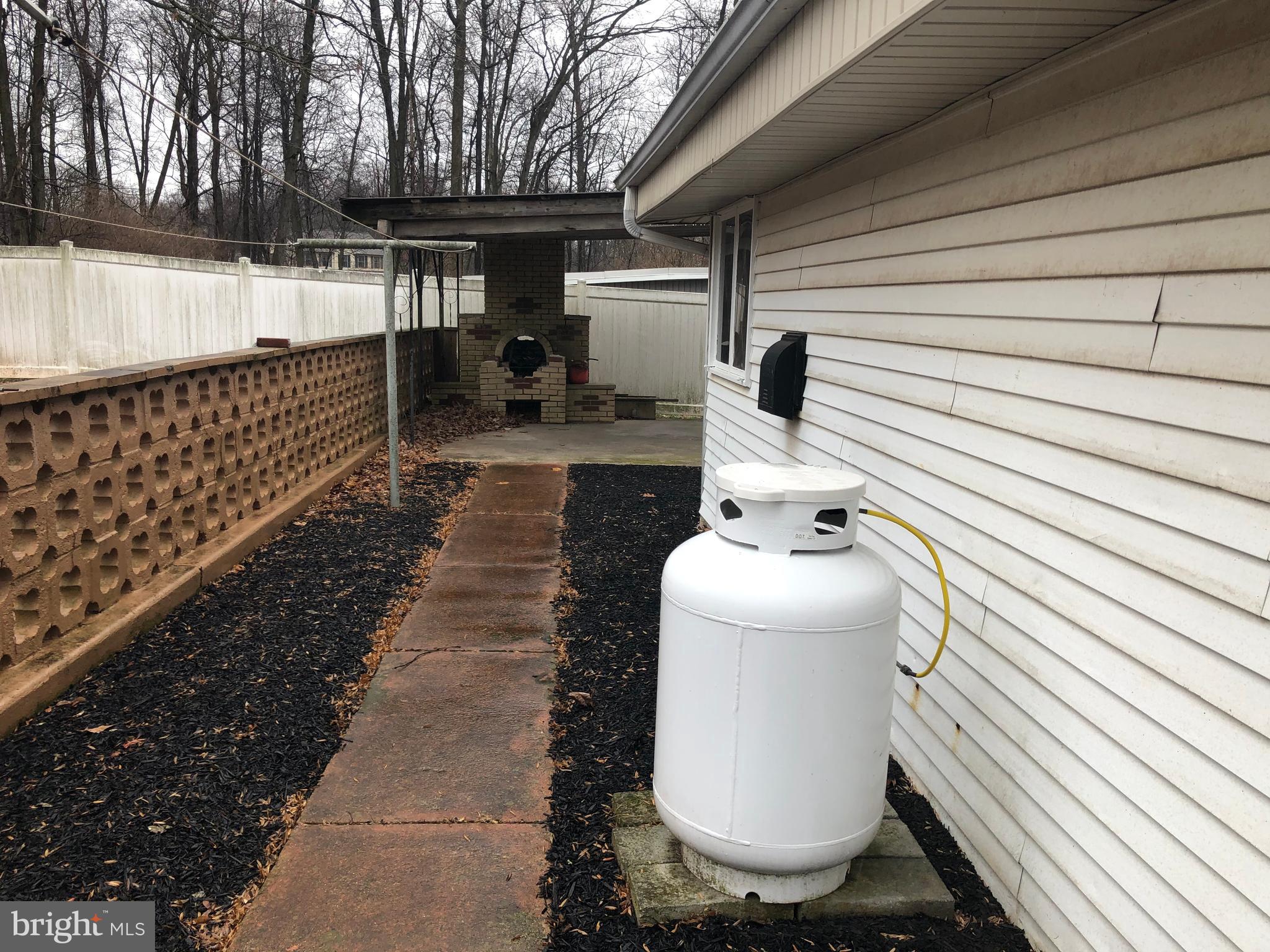 290 Horseshoe Trail Road Denver, PA 17517 - Photo 13 of 15 Walkway to Patio